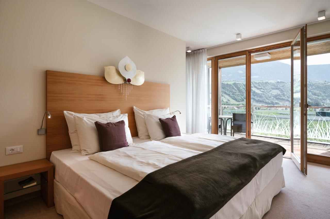 Hotel Wiesenhof Algund Buitenkant foto