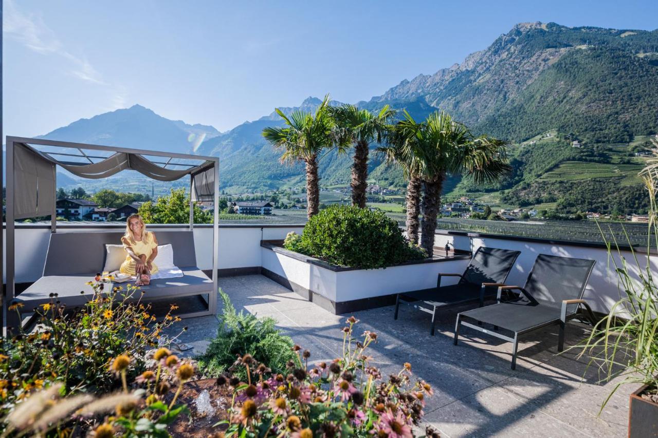 Hotel Wiesenhof Algund Buitenkant foto